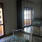 CATANZARO-VIA MASSARA-4 CAMERE SINGOLE -Proponiamo in appartamento al piano primo,4 stanze per studenti o lavoratori .